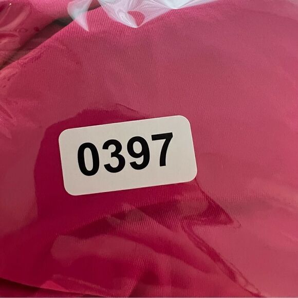 Fila athletic short sleeve shirt, women’s large. Stretchy, breathable. - Picture 6 of 6